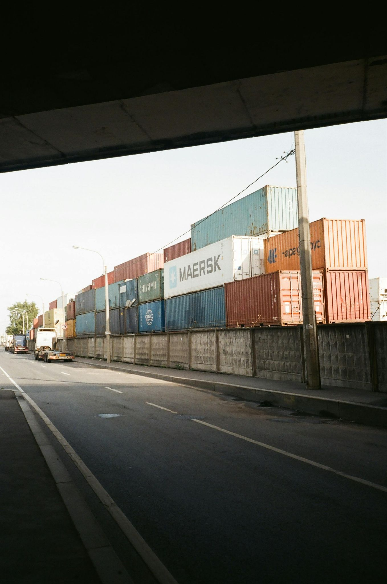 Orlando Trucking Playbook: I-4 Traffic, Hurricane Season Contingencies & Yard Parking